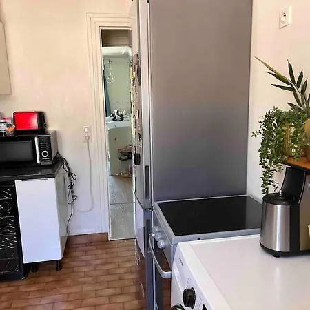 Апартаменты Vue Sur Le Canal St Martin - 70m2 Париж